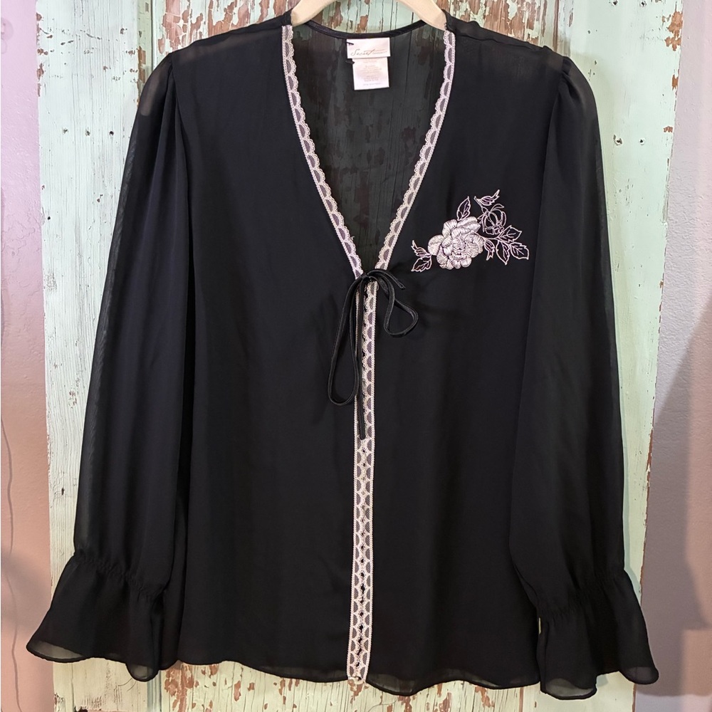Women’s Secret Treasures black sheer long sleeve top